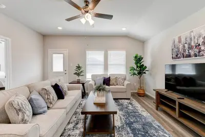 Image de Spacious Home in South Temple with 5 Beds