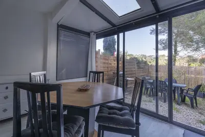 Image de Studio 'Joli Proche De La Mer' avec terrasse privée et Wi-Fi