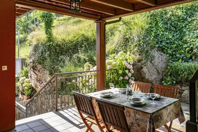 Image de Appartement \"Comeya\" avec vue sur les montagnes, terrasse privée et Wi-Fi