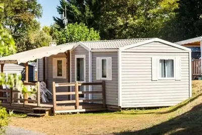 Image de Mobil-home | Classic | 2 Ch. | 4 pers. | Terrasse surélevée