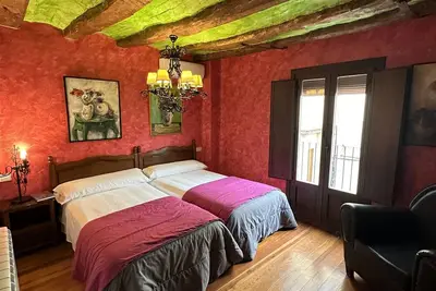 Image de Chambre 'El Tordo' avec vue sur la montagne, Wi-Fi et climatisation