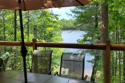 Image de Tranquil year round retreat on small quiet lake that has WiFi, a HotTub & Sauna