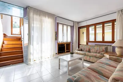 Image de Two-Levels Apartment with Terrace and Parking