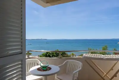 Image de Appartement d'une chambre prés de la plage Vir (A-23426-a)