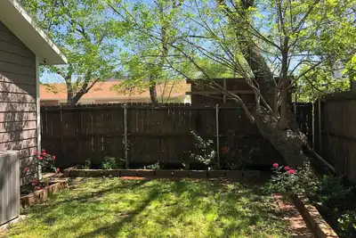 Image de Spacious 4-bedroom house with Ac and WiFi near Downtown Dallas