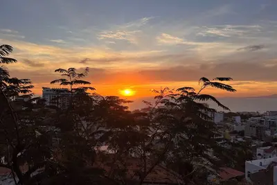 Image de Beautiful new 1 Bedroom Condo in Alta Vista Minutes Walk From The Romantic Zone