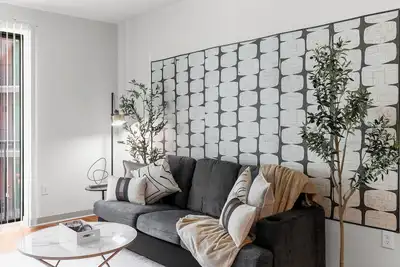 Image de 320 Cozy 1br w/ Parking, Pool, Gym, Lounge Access