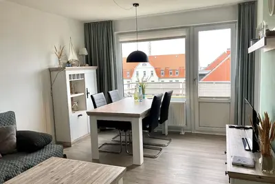 Image de SĂĽdbalkon mit Blick Ăśber den Osten der Insel