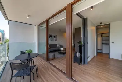 Image de Modern Comfort Sleek 1br | Steps from Escuela Militar