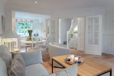 Image de Dream vacation home: pure relaxation with sun terrace and comfort