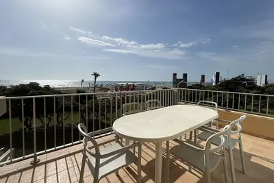 Image de Duplex T3 face mer avec terrasse, ascenseur, 5p, Grande Plage, parking sécurisé, animaux Ok