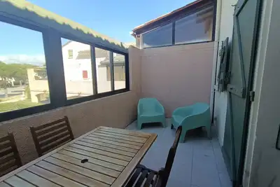 Image de T2 Mezzanine Climatisé avec Terrasse - 5 Pers. Près Plage et Parc des Dosses - Parking Inclus
