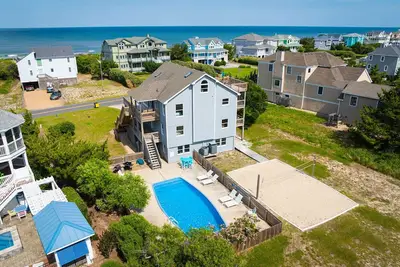 Private Semi-Oceanfront Retreat with Pool & Spa