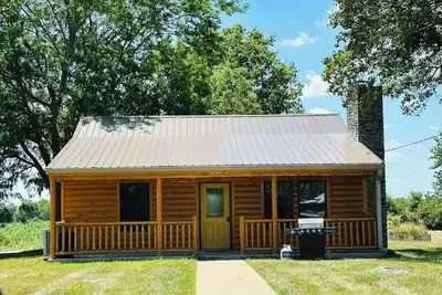 Image de Private Cozy Cabin on Bourbon Trail with Hot Tub