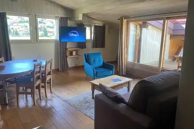 Image de Appartement 71m2 près de Megève, parking couvert, en toiture, tennis 🎾 en été