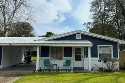 Image de Cozy 3-bedroom house in gorgeous Fort Walton Beach with WiFi, Ac all amenities
