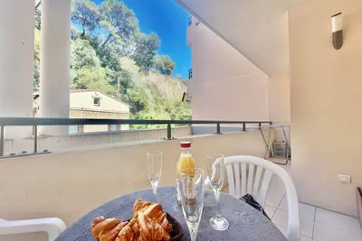 Joli appartement de 40 m2 dans une résidence récente à deux pas de Monaco