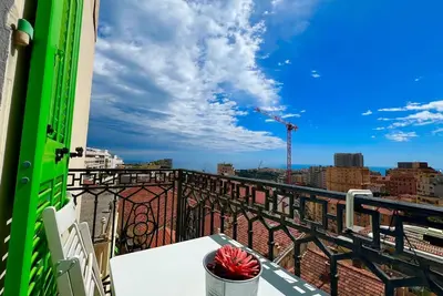 This townhouse is a 1 bedroom(s), 1 bathrooms, located in Beausoleil, Provence-Alpes-Côte d'Azur.