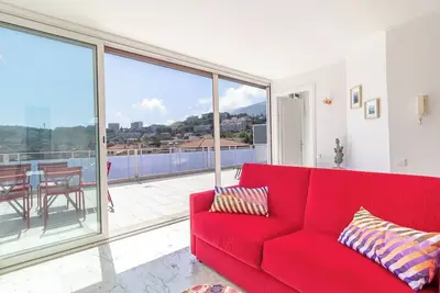 Image de This condominium is a 1 bedroom(s), 1 bathrooms, located in Roquebrune-Cap-Martin, Provence-Alpes-CĂ´te d'Azur.