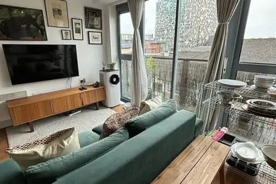 Image de Modern Studio Retreat in Central Birmingham | Pass The Keys