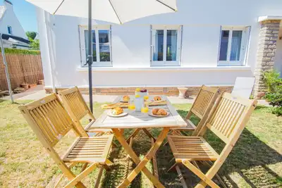 Image de -Le Sentier- ÉLÉGANT T3 Avec Jardin Proche Mer