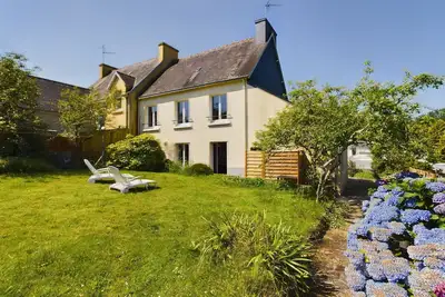 Image de -Hares- Maison authentique avec jardin