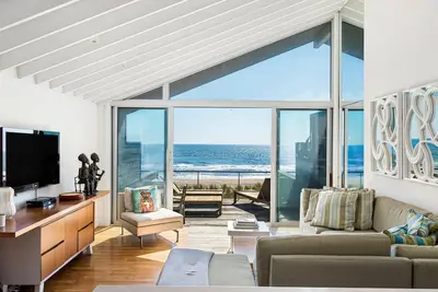 Image de Beach front 2-bedroom - Fire Island Pines - 30 day min. stay