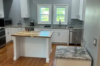 Image de Charming 3-bedroom townhome with WiFi, Ac in Little Rock