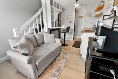 Image de Unique Downtown Raleigh Loft