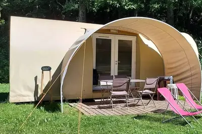 Image de Coco Sweet 16m2 - 2 Schlafzimmer (ohne Sanitäranlagen) + halb überdachte Terrasse 6m2 4 Personen