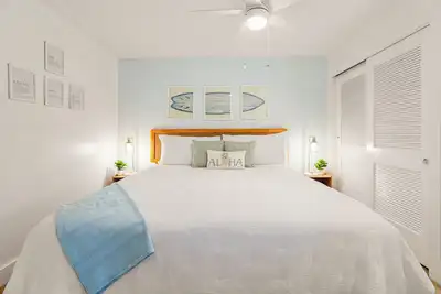 Image de Surf’s Up Suite @ Kiahuna I Ac I Family Friendly I Beach Amenities I Surfboard