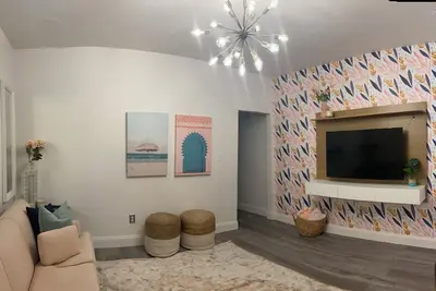 Image de Chic 1-bedroom 1-bath house with Ac and WiFi in the heart of Atlanta