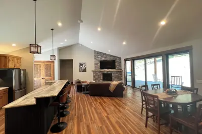 Image de Spacious Seeley Lake luxury home 4-Bdr, 4 bath. Snowmobiler/Adventurer paradise