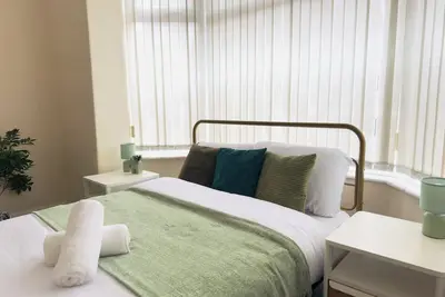 Image de Double bedroom near city center