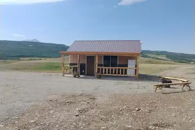 Image de St. Mary, Many Glacier, Waterton area cabin