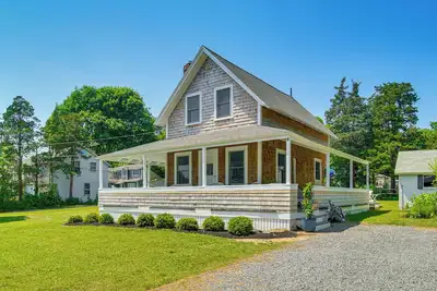 Image de Pocasset Home w\/ Kayaks & Bikes: Walk to 2 Beaches