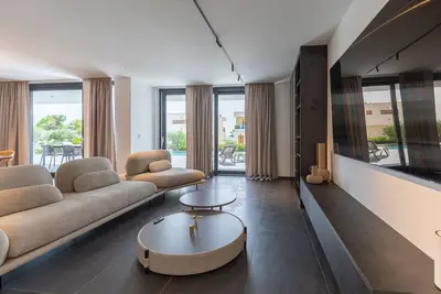 Image de Sika villa with pool, sea view and balcony - Sika