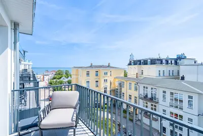 Image de Beach terrace, App. B3. 4