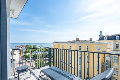 Image de Beach terrace, App. B3. 2