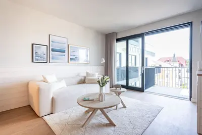 Image de Beach terrace, App. B3. 1