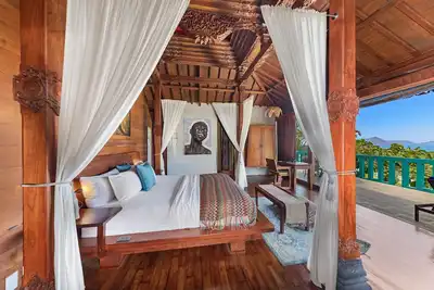 Image de Open-layout Villa with Balcony and Seaviews