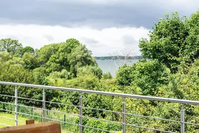 Image de New, modern and exclusive - vacation apartment with water view, sauna and outdoor shower