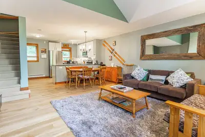 Image de Treeline 6, 3 Bedroom, 2 Bathroom Townhouse close to skiing and biking