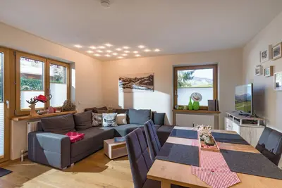 Image de Apartment with 2 sleeping rooms and garden