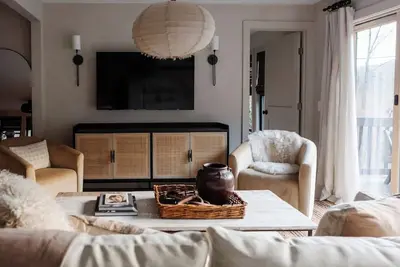 Image de The Bend: Meadow Suite • Pool • Sauna • Fire Pits