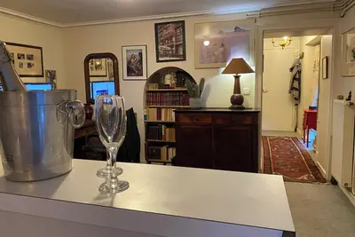 2-bedroom apartment in fabulous Paris with WiFi