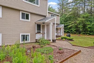• Hiker's Haven • Weekly & Monthly stays • Pool & Trails