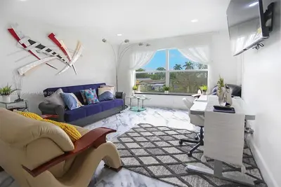 Image de Lovely 2-bedroom condo in Margate with WiFi, Ac