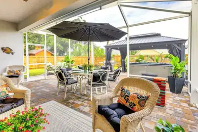Image de Stylish Port St Lucie Home w/ Hot Tub + Game Room!