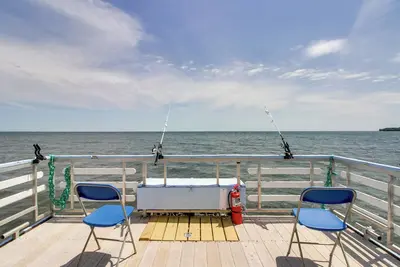 Image de Garrison Cabin on Mille Lacs Lake w\/ Shared Dock!